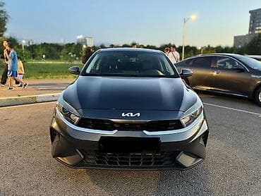 step 2: Kia K3: 2022 г., 1.6 л, Вариатор, Бензин, Седан — 2