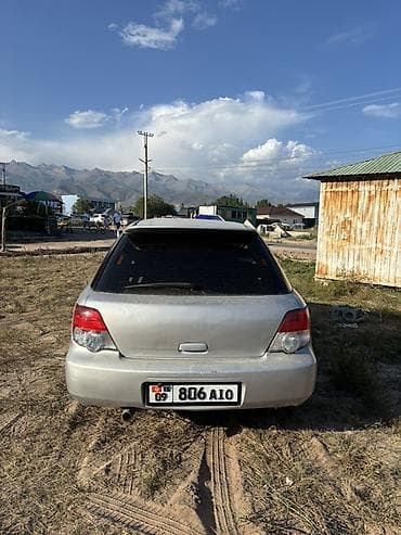 горить: Subaru Impreza: 2004 г., 1.5 л, Автомат, Бензин, Хэтчбэк — 2