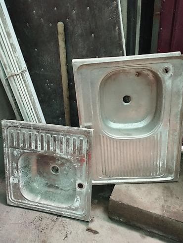 кухонная мойка нержавейка: Кухонные мойки из нержавеющей стали (2 шт.) - Форм‑фактор: врезные — 1