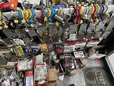 Дверные навесные замки