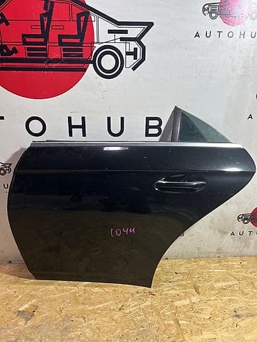 merc: Дверь Mercedes-Benz CLS550 W219 M273E55 2007 (б/у) — 1