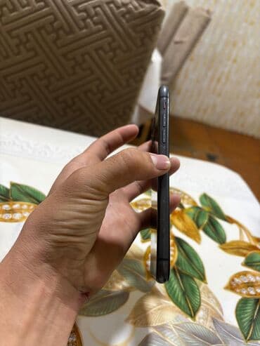 купит айфон 5: IPhone 11, Черный — 3