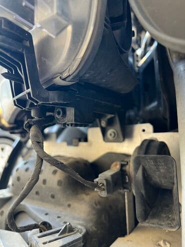 led туманки: Передняя правая фара BMW 2017 г., Б/у, Оригинал, США — 6