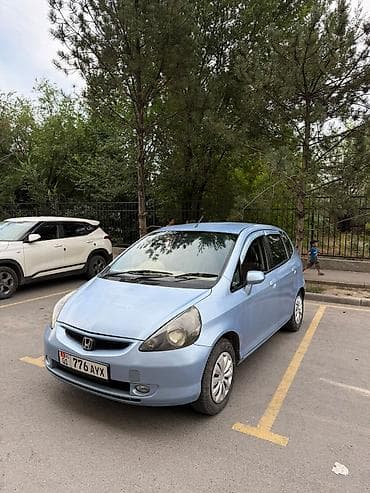 Honda Fit: 2001 г., 1.3 л, Вариатор, Бензин, Хэтчбэк