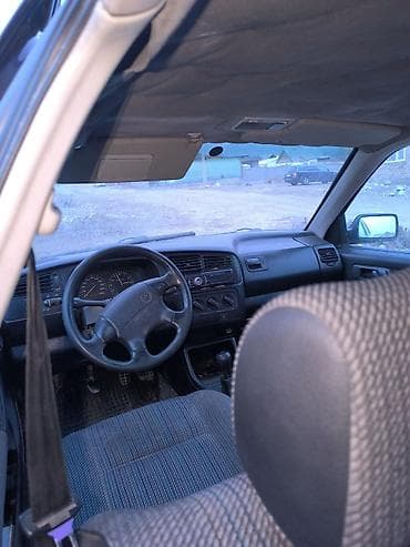 Volkswagen: Volkswagen Golf: 1993 г., 1.8 л, Ручные, Бензин, Хэтчбэк — 5