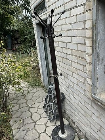 Люстра 500
Вешалка 500