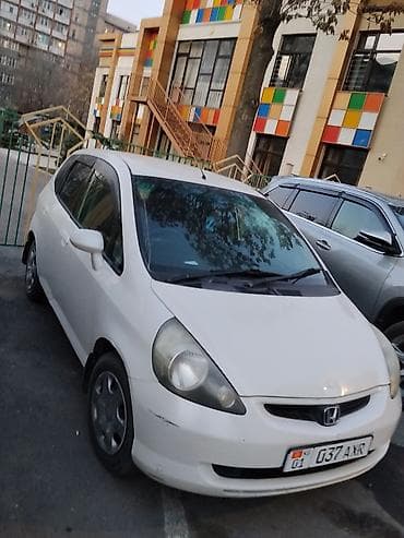 фучика 18 а: Honda Fit: 2002 г., 1.3 л, Вариатор, Бензин, Хэтчбэк — 2