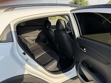 launch 431: Kia Rio X-Line: 2022 г., 1.6 л, Автомат, Бензин, Хэтчбэк — 10