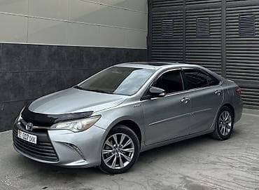 авто прод: Toyota Camry: 2015 г., 2.5 л, Автомат, Гибрид, Седан — 1