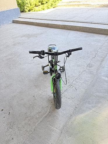 коляски для дцп детей: Детский велосипед BMX, размер колёс примерно 14". Яркий чёрно‑зелёный — 2