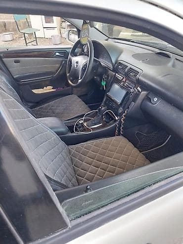 вмв 318: Mercedes-Benz C-Class: 2000 г., 2 л, Автомат, Бензин, Седан — 5