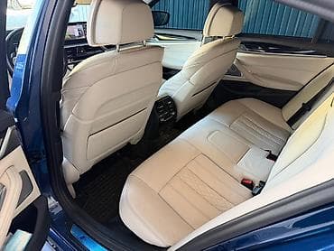 tilek: BMW 5 series: 2021 г., 4.4 л, Автомат, Бензин, Седан — 8