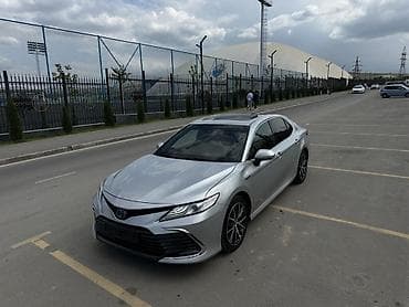 prius plus: Toyota Camry: 2021 г., 2.5 л, Вариатор, Гибрид, Седан — 4