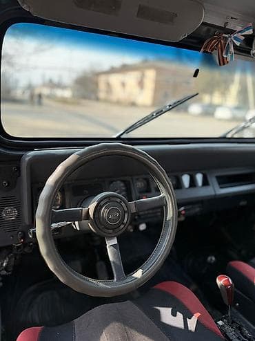 bmw e5: Jeep Wrangler: 1991 г., 4.7 л, Внедорожник — 6