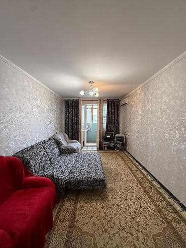 панфилова московская: 2 комнаты, 45 м², Индивидуалка, 5 этаж, Косметический ремонт — 1