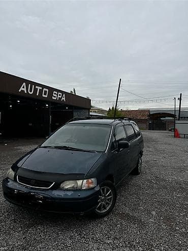 step wgn: Honda Odyssey: 1995 г., 2.2 л, Автомат, Бензин, Минивэн — 10