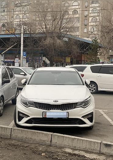 kia ceed: Kia K5: 2018 г., 2 л, Автомат, Газ, Седан — 1