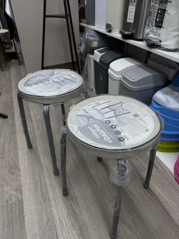 стол с табуреткой: Табуретка, Не раскладной — 9