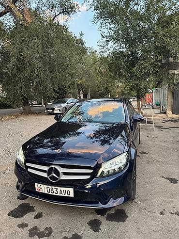 Транспорт: Mercedes-Benz C-Class: 2019 г., 2 л, Автомат, Бензин, Седан — 1
