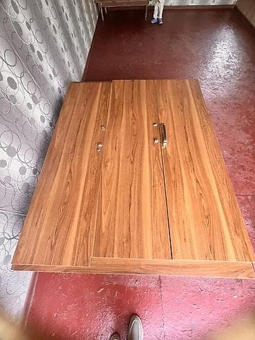 старый крават: Шкаф, в хорошем состоянии — 2