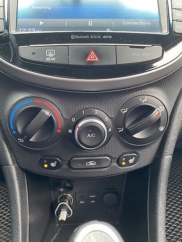 малолитраж: Hyundai Accent: 2017 г., 1.4 л, Автомат, Бензин, Седан — 10