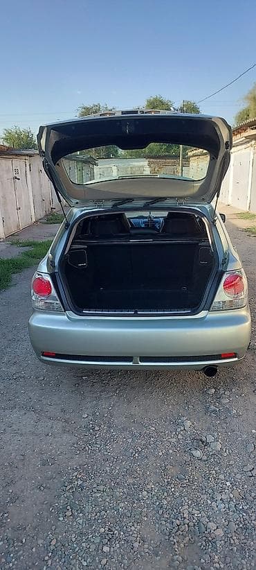 discovery 3: Lexus IS: 2001 г., 3 л, Автомат, Бензин, Седан — 7