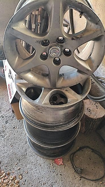Литые Диски R 16 Комплект, отверстий - 5