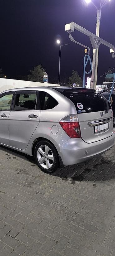 экспортный вариант: Honda Edix: 2005 г., 2 л, Автомат, Газ, Минивэн — 9