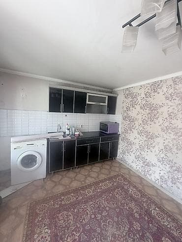 та зона: 30 м², 2 комнаты — 4