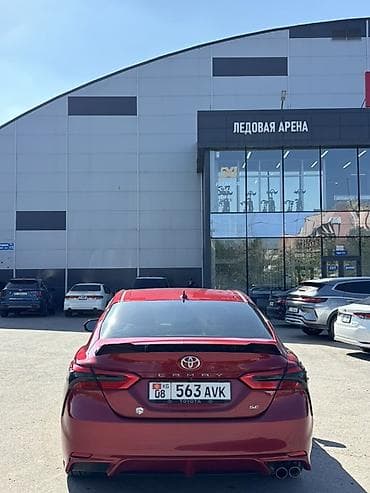 бампер ласети: Toyota Camry: 2018 г., 2.5 л, Автомат, Бензин, Седан — 4