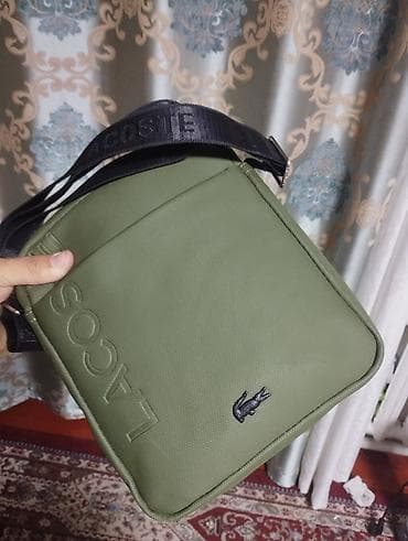 сумка офицерская: Сумка через плечо Lacoste - Формат: компактная вертикальная — 2