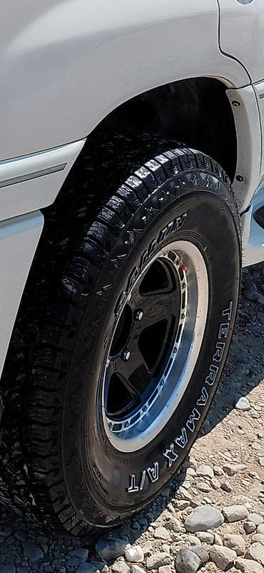 Колеса в сборе 285 / 75 / R 16, Всесезонная, Новый, Комплект, Внедорожные (АТ/МТ), Литые, отверстий - 6