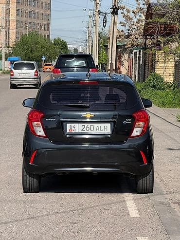 Chevrolet Spark: 2016 г., 1 л, Вариатор, Бензин, Хэтчбэк — 4