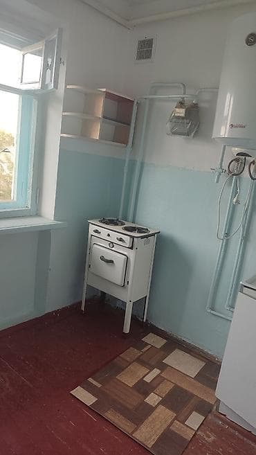 кваритры: Сдам 3‑комнатную квартру. Планировка и оснащение: - Кухня с окном — 1