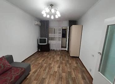 квартиры 6 микрорайон: 1 комната, 34 м², 105 серия, 6 этаж — 1