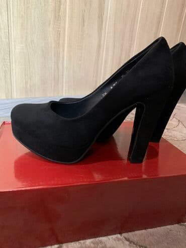 ecco 42: Продаю туфли Состояние отличное, надела один раз 36-37 размер — 1