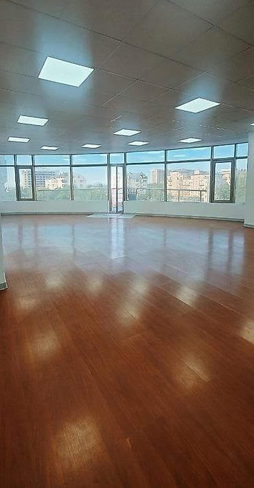 boston tower: Аренда офисов, 45 м², В бизнес центре, 1 линия, С отдельным входом, С отдельным сан узлом — 2