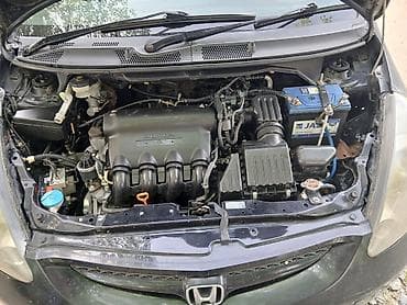 фары хонда фит 2: Honda Fit: 2003 г., 1.3 л, Вариатор, Бензин — 5