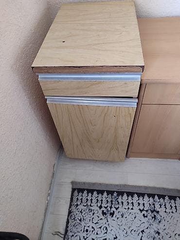 письменные столы цена: Компьютерный стол, С полками — 4