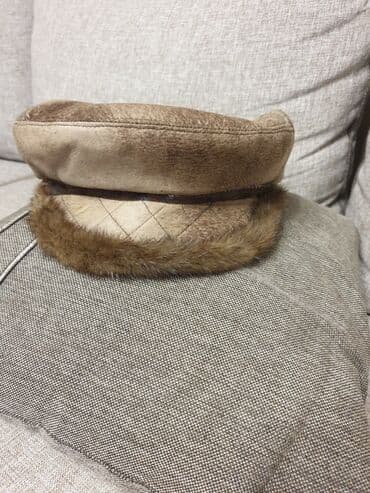 срочно продаю в связи с переездом: Кепка натуралкакозырёк норка в хорошем состоянии — 3