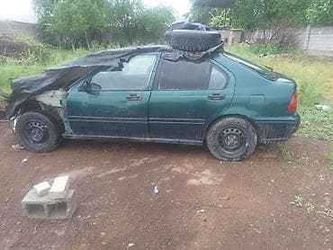 салон машины: Honda Civic: 1995 г., Седан — 1