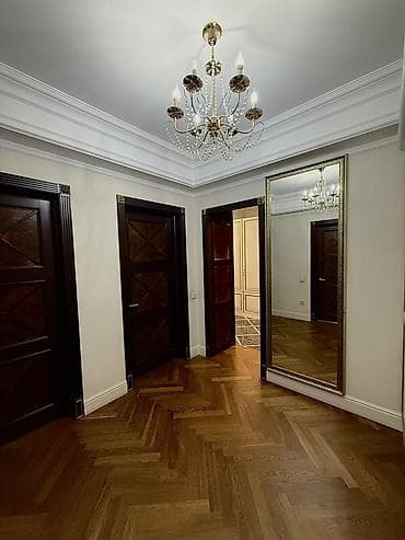 4 комнаты, 140 м² — 9