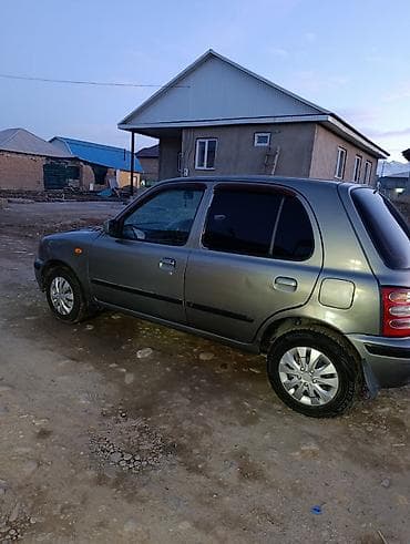 Nissan March: 2000 г., 1 л, Автомат, Бензин, Хэтчбэк