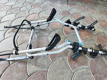 Крепление для велосипедов На крышку багажника Thule, Б/у, Самовывоз at lalafo.kg Крепление для велосипедов На крышку багажника Thule, Б/у, Самовывоз