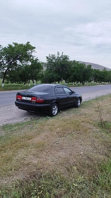 sprinter carib: Toyota Carina E: 1997 г., 2 л, Механика, Бензин, Седан — 1