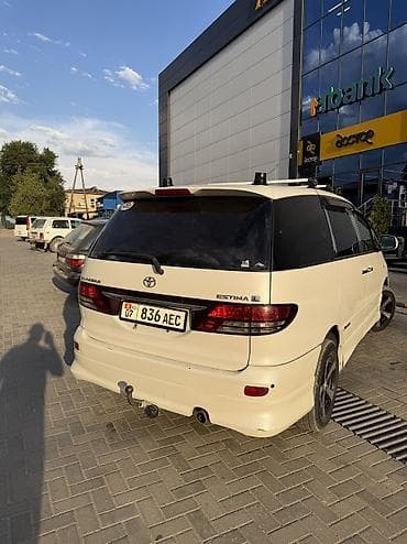 Toyota Estima: 2005 г., 3.3 л, Автомат, Газ, Минивэн — 4