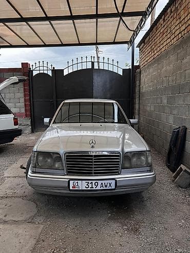 Mercedes-Benz W124: 1993 г., 2.2 л, Механика, Бензин, Седан at lalafo.kg Mercedes-Benz W124: 1993 г., 2.2 л, Механика, Бензин, Седан