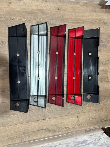 меняю доплатой мне: Бленда Бмв е 34 (поднамерник заднии Бмв е 34 ) — 2