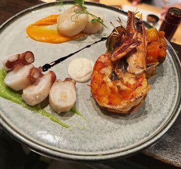 ищу работу официанта: Chef
создаю меню! — 2