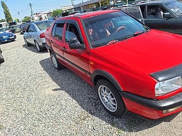 Продажа авто: Volkswagen Vento: 1994 г., Механика, Седан — 2